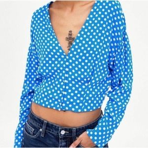 Zara Trafaluc Blue And White Polka Dot Long Sleeve Crop Top Size Large‎ NWT